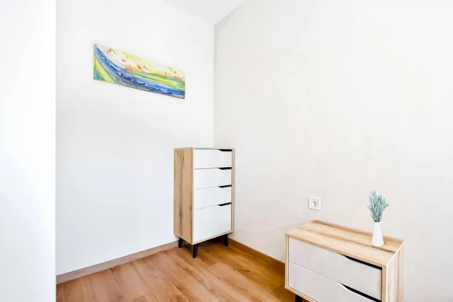 Modern 1Br Apartment With All The Comforts Of Home 플로브디프